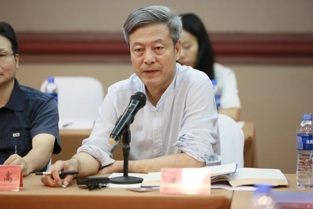 长篇小说《苍山血海》新书发布会暨电影剧本改编研讨会在京举行 长篇小说《苍山血海》新书发布会暨电影剧本改编研讨会在京举行