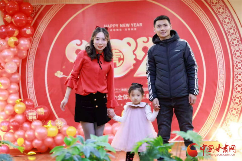 青春华章·特稿｜石榴花儿向西开 支教接力筑边疆